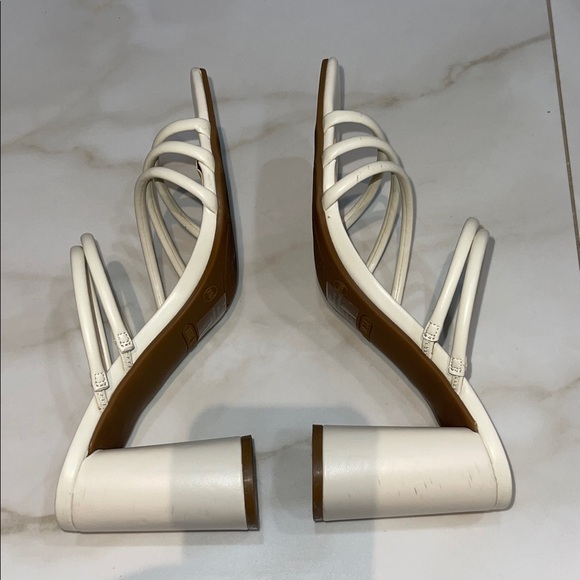 Women's Nine West Ivory Strappy Heels Size 10 - Picture 8 of 10